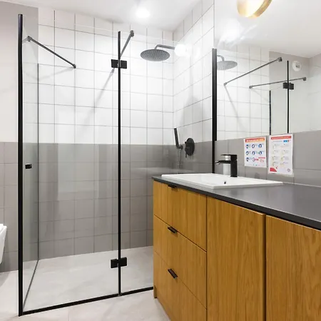 Appartement Przestronny Apartament Vermelo Parking Cracovie
