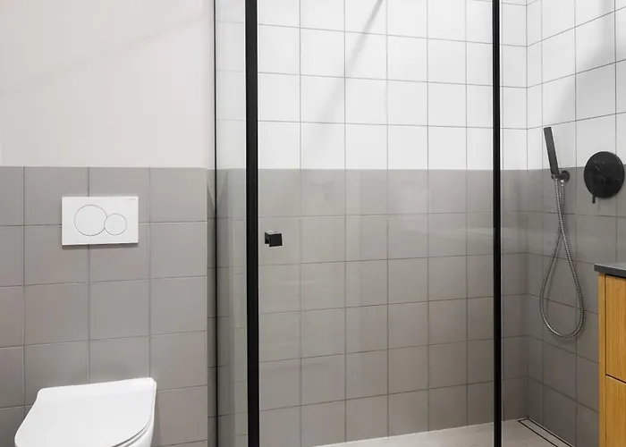 Przestronny Vermelo Parking