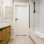 Apartament Przestronny Vermelo Parking